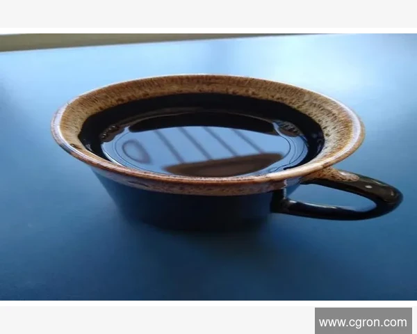 燕麦拿铁清爽密码一杯咖啡里的文化探索